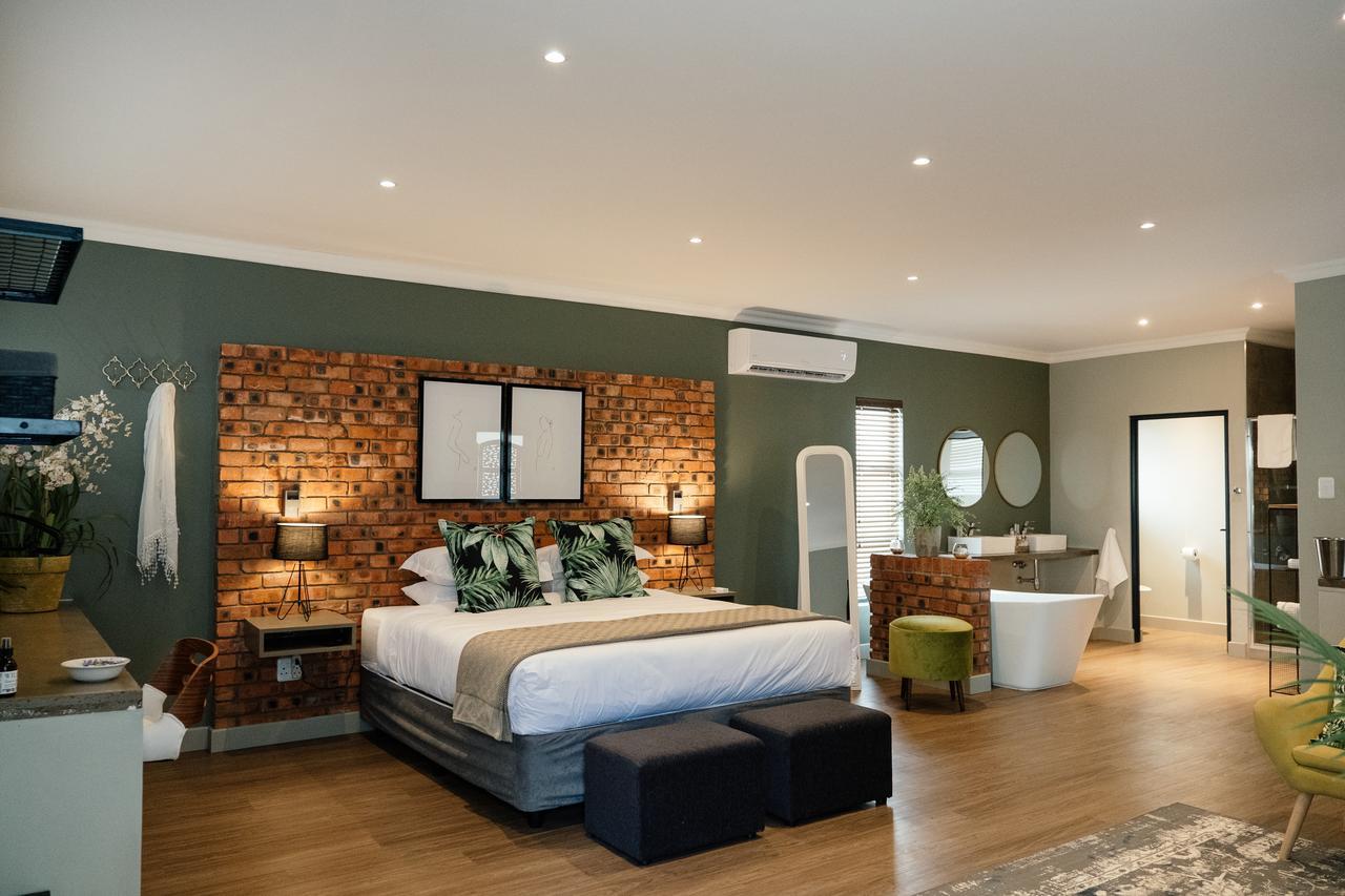 Pepper Tree Venue & Guesthouse Блумфонтейн Экстерьер фото