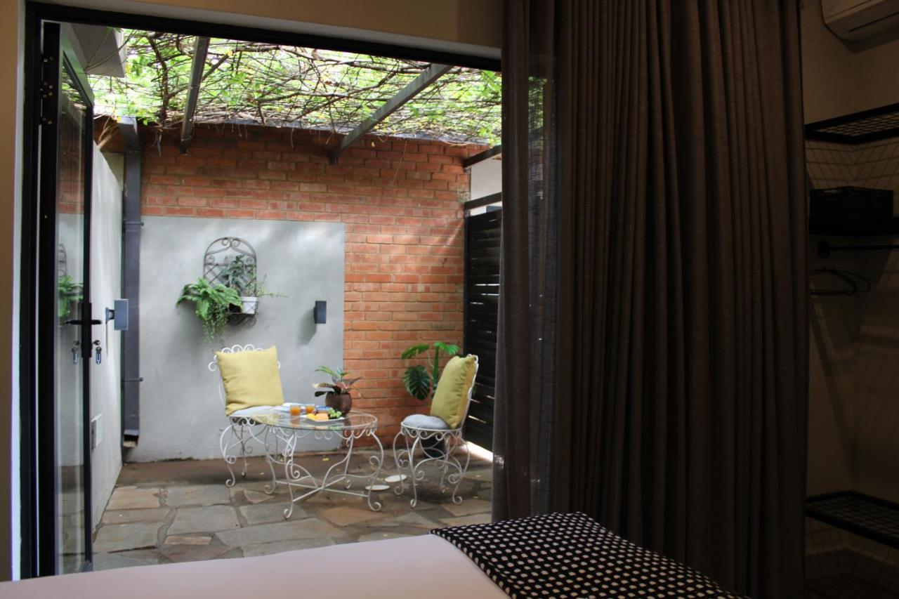 Pepper Tree Venue & Guesthouse Блумфонтейн Экстерьер фото